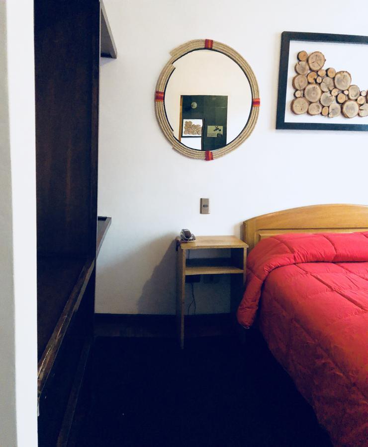 Hostel Porvenir ลาปาซ ภายนอก รูปภาพ