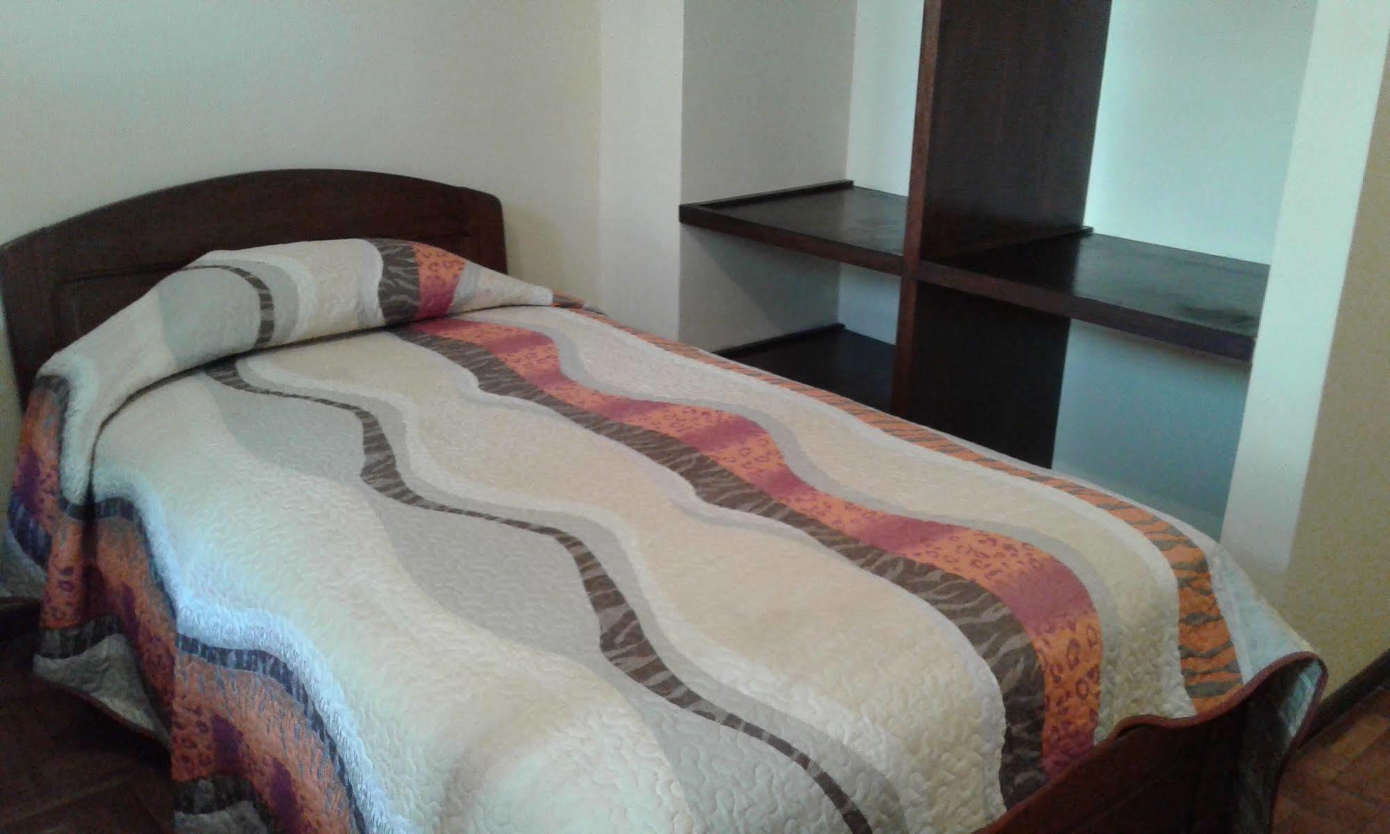 Hostel Porvenir ลาปาซ ภายนอก รูปภาพ